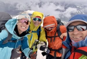 Adventure Lovers - kundrecensioner